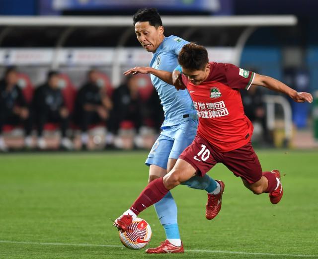 黄紫昌替补出场传射拯救主帅 补时绝杀被吹太可惜