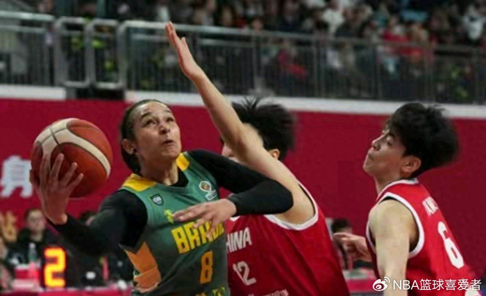 开云体育-女篮三大利好！内线新王炸就位，李梦回归有戏，后卫双枪升级|沙奎尔-奥尼尔|中国女篮|刘禹彤|张子宇|姚明_新浪体育_新浪新闻