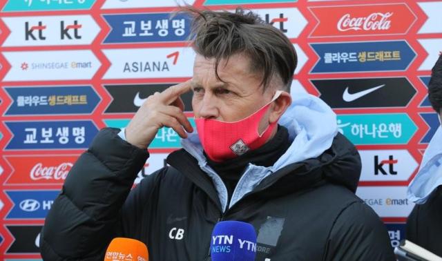 KAIYUN-韩国女足主帅：力量速度精明 对抗中国女足的秘诀