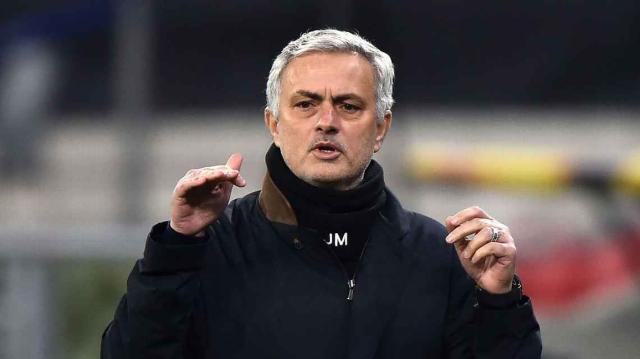 开云官网-穆帅：如今落魄反衬我伟大生涯 我会载入热刺史册